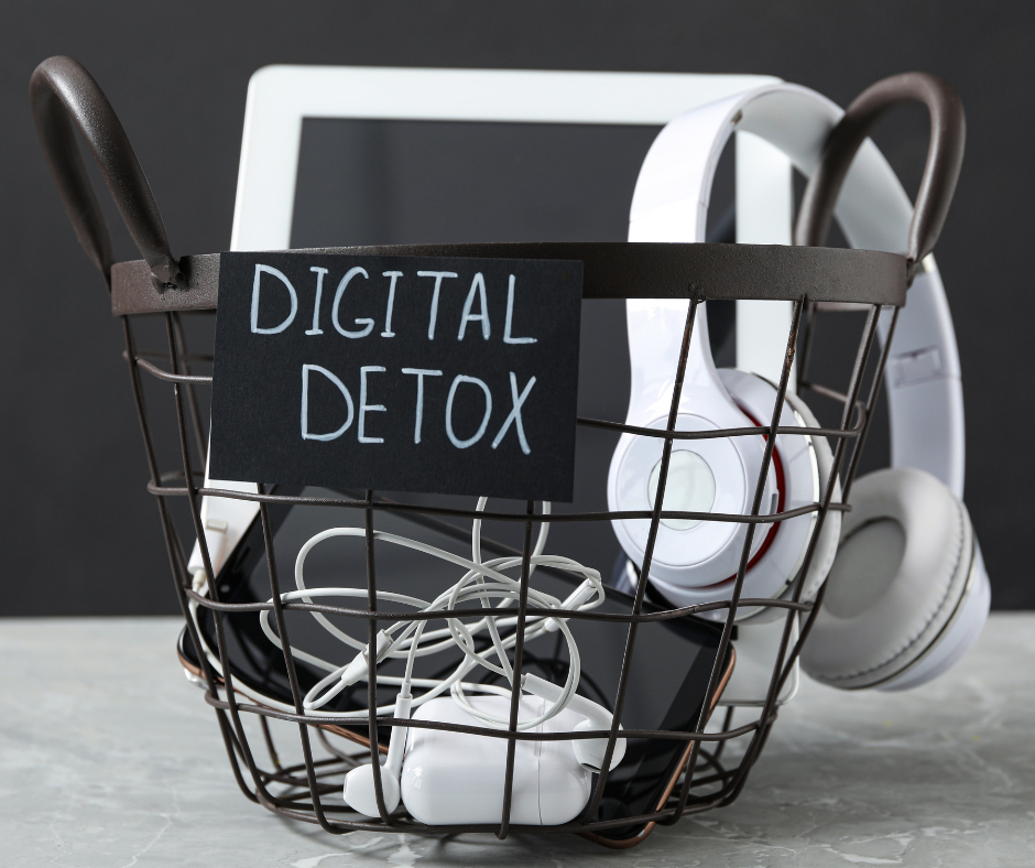 digital detox, healthy boundaries, mental well-being